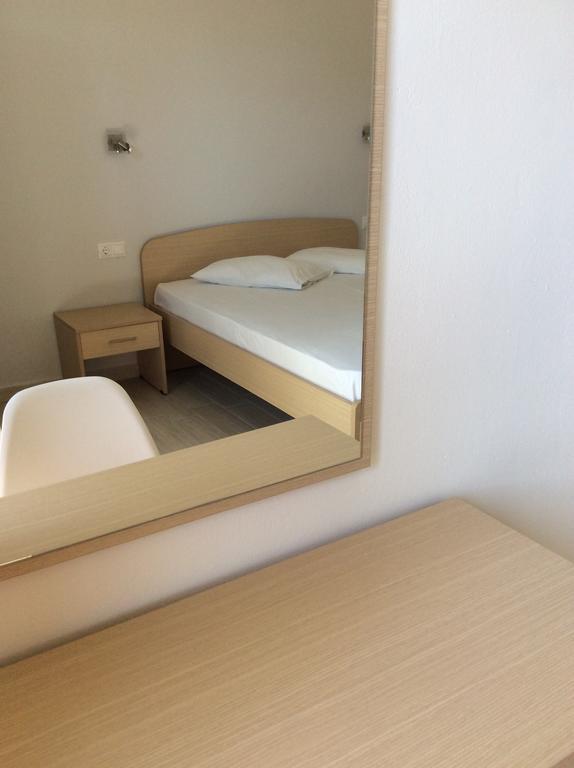 Elena Rooms Plakias Værelse billede